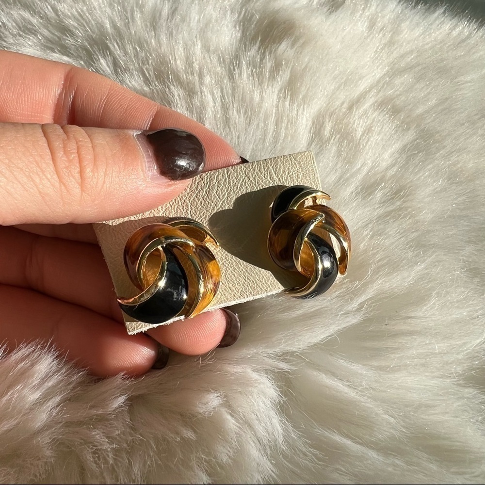 Vintage earrings - Picture 1 of 3